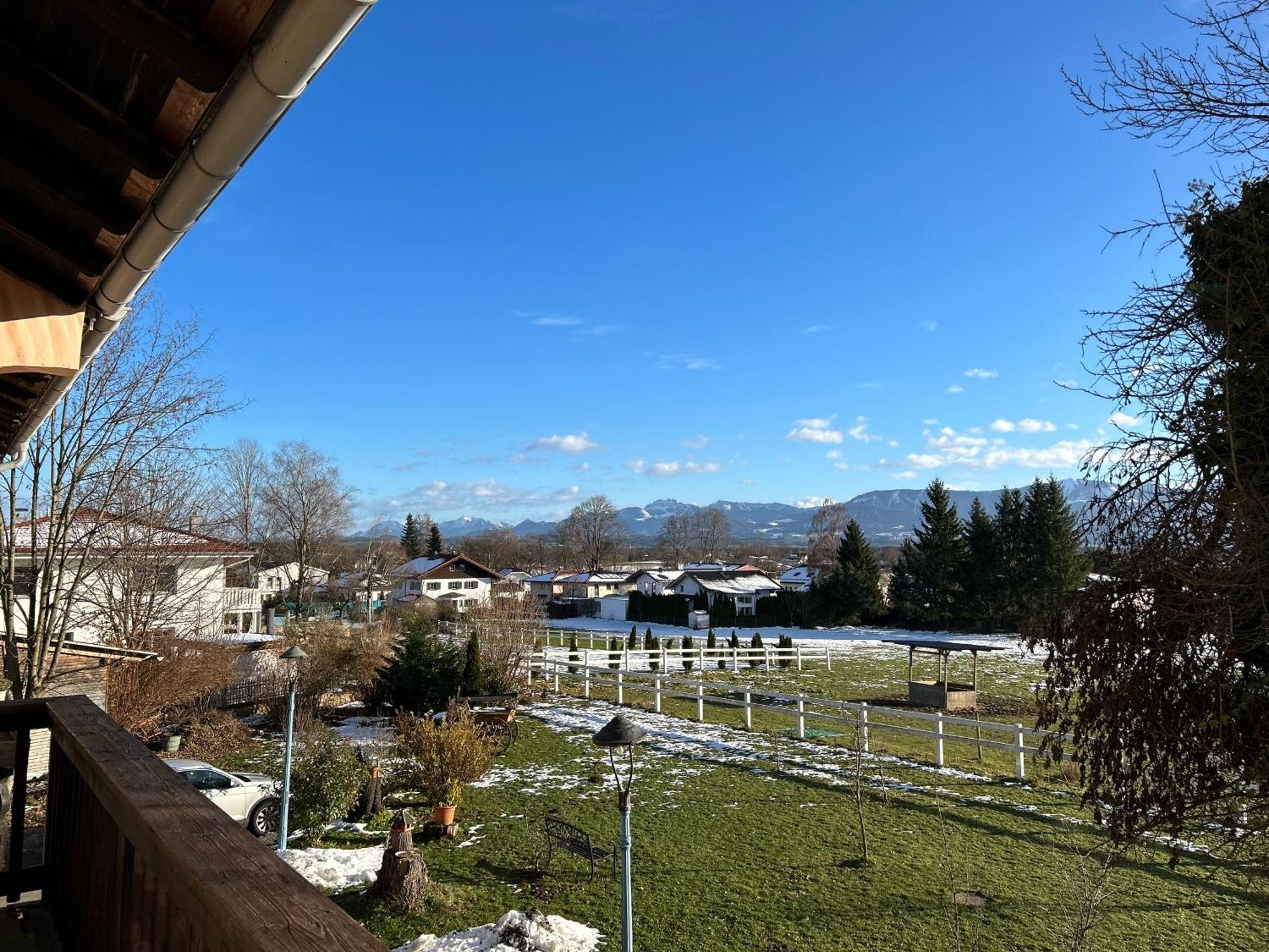 Loewenherz Homes Luxury Apartment - Stadt- Und Seenaehe - Fellnasenfreundlich - Lichtdurchflutet Stephanskirchen Eksteriør bilde